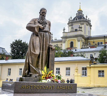 The monument to Metropolitan Andrey Sheptytsky in Lviv’s St. George Square.