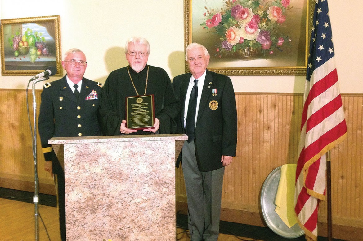 Metropolitan Antony (center) is honored at the UAV 68th Convention. He is flanked by Brig. Gen. Leonid Kindrachuk (left) and National Commander Ihor W. Hron.