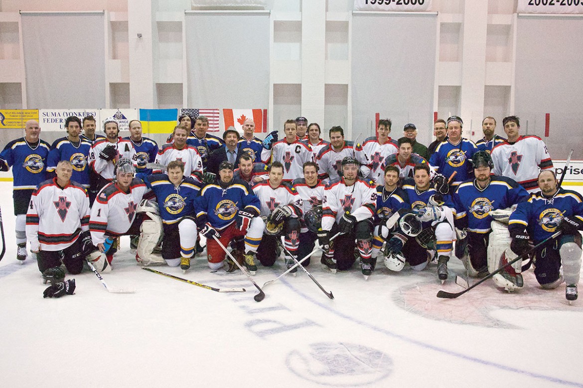 Alexander Cup winners New York Kozaks and second-place N.Y./N.J. Kings after the final.