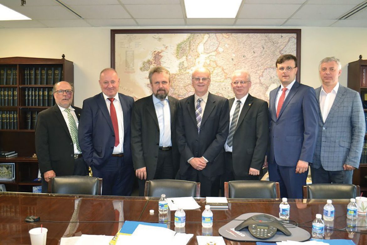 At the U.S. Commission on Security and Cooperation in Europe (from left) are: Borys Potapenko, Victor Chumak, Anatoli Pinchuk, Orest Deychakiwsky (CSCE senior staff), Victor Wowk, Victor Halasiuk and Serhiy Kvit.