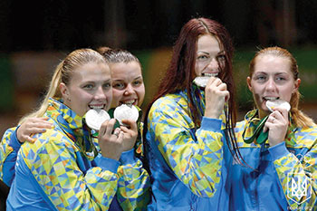 Silver medal-winning women’s saber team Olha Kharlan, Alina Komashchuk, Olena Kravatska and Olena Voronina. 