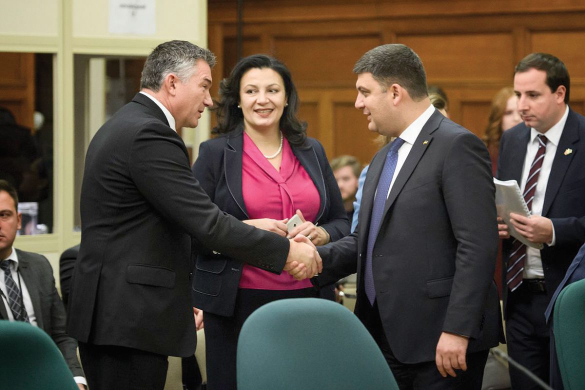 Ukraine’s Prime Minister Volodymyr Groysman (right) and Vice Prime Minister for European and Euro-Atlantic Integration Ivanna Klympush-Tsintsadze with Canadian MP James Bezan.